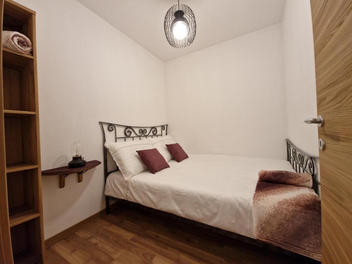 Wine & Apartment Vinales Koper Eksteriør bilde