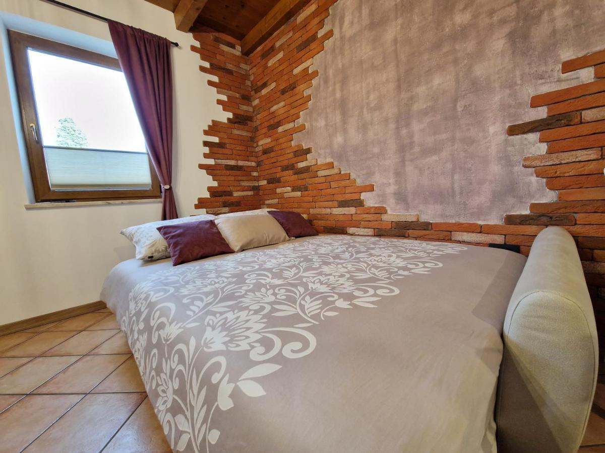 Wine & Apartment Vinales Koper Eksteriør bilde