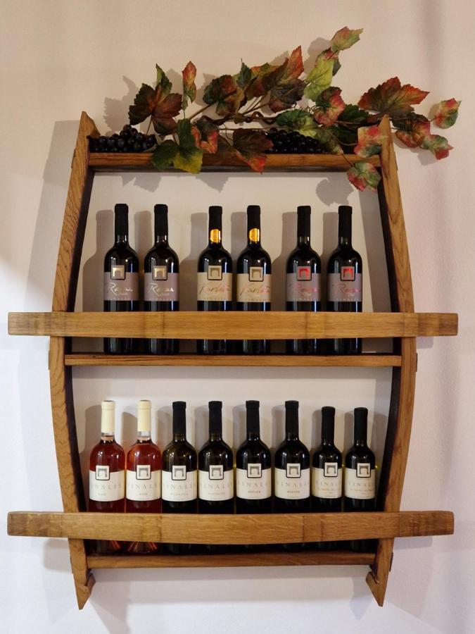 Wine & Apartment Vinales Koper Eksteriør bilde