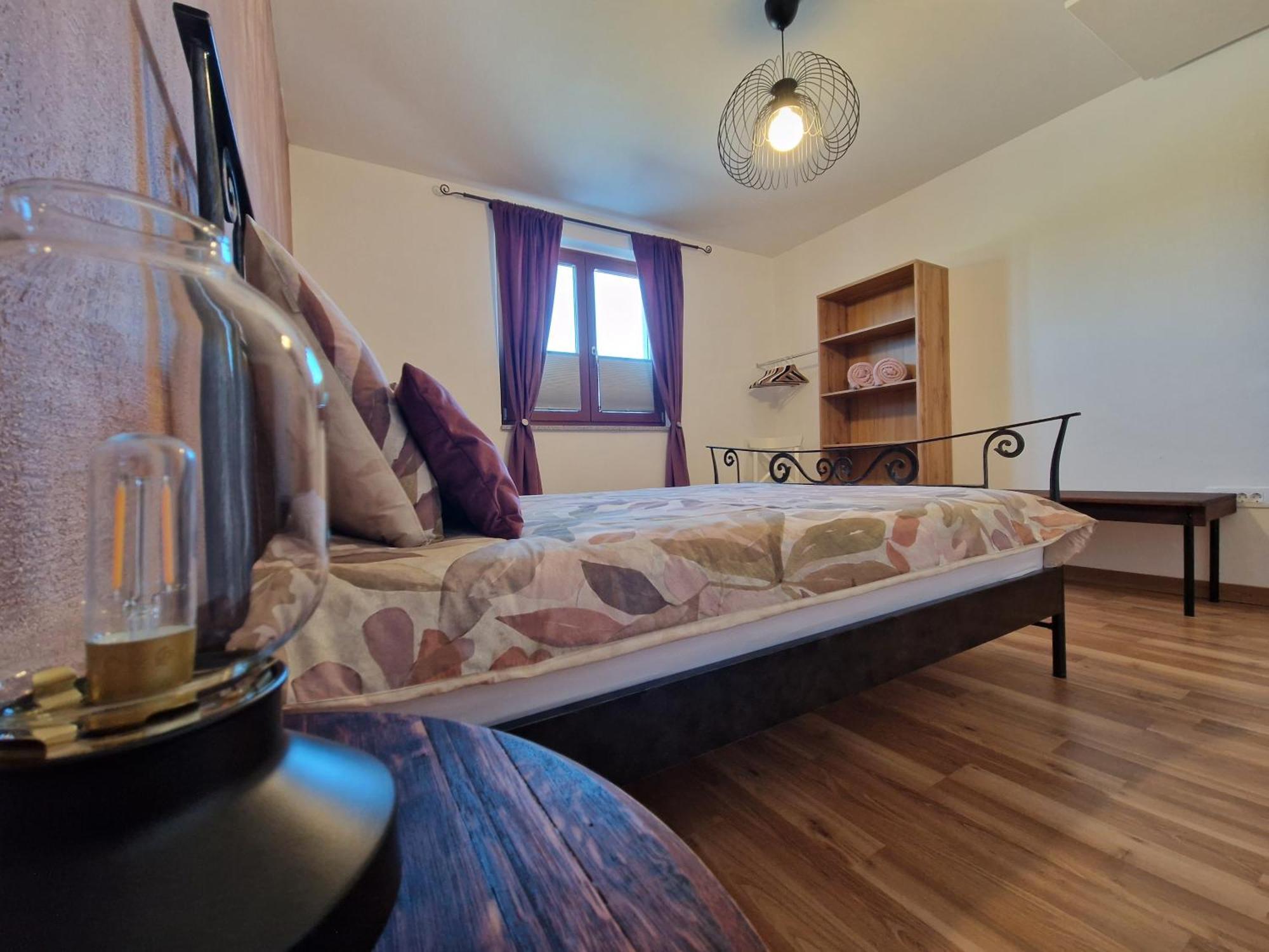 Wine & Apartment Vinales Koper Eksteriør bilde